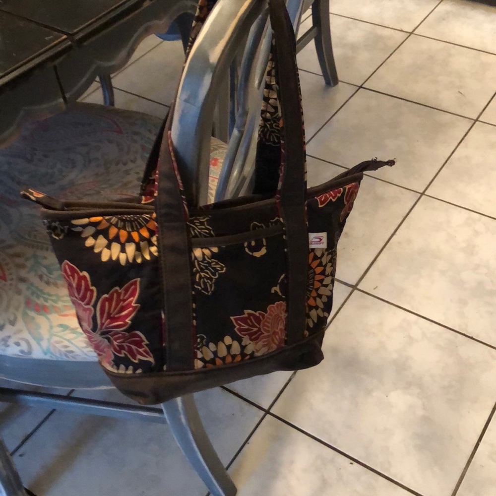 Old Navy Fall Print Purse